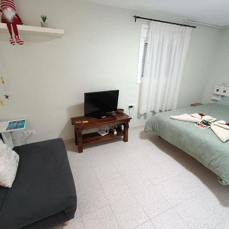 Apartamento En Planta Baja Appartamento Pineda de Mar Esterno foto