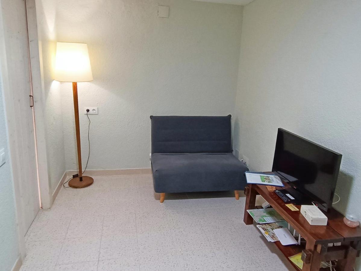 Apartamento En Planta Baja Appartamento Pineda de Mar Esterno foto