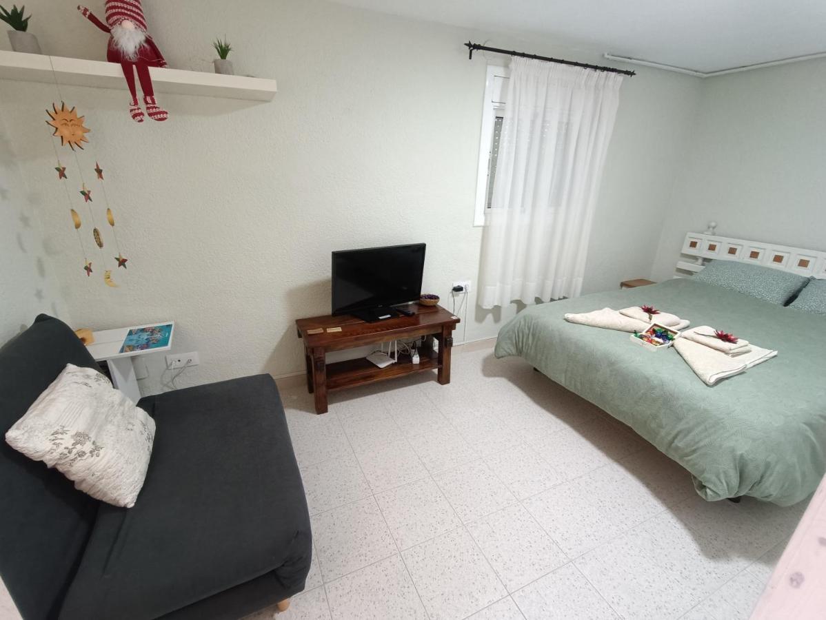 Apartamento En Planta Baja Appartamento Pineda de Mar Esterno foto